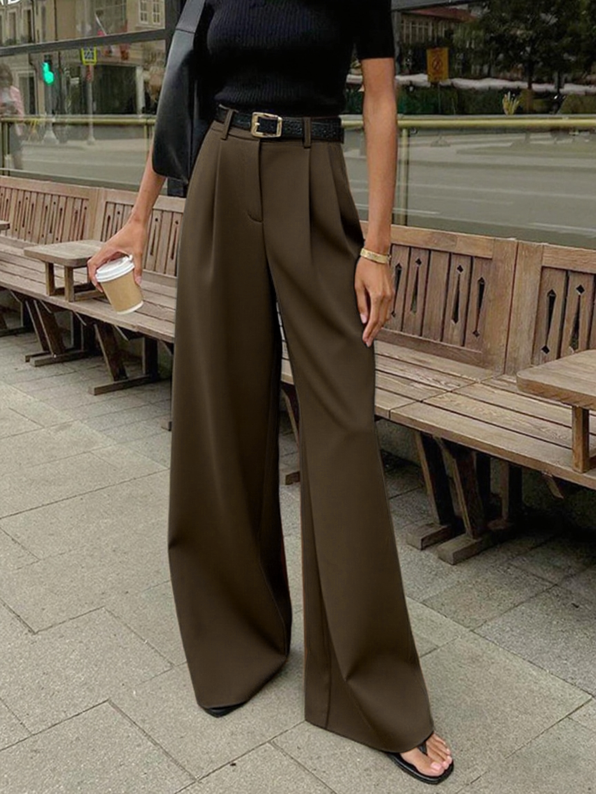 Pantalones de pierna ancha sin cinturón
